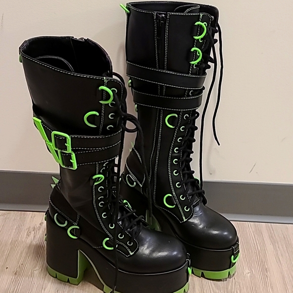 Club exx Shoes Size 9 Club Exx Atomic Wasteland Knee High Boots